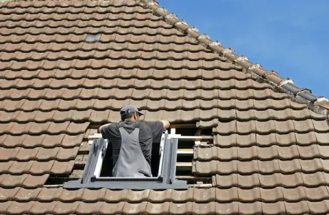 Pose de velux - Villeneuve-la-Guyard